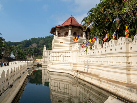 Sri Dalada Maligawa (Temple of the Sacred Tooth Relic), Kandy, Sri Lanka