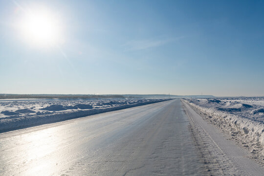 Ice road on the frozen Lena river, Road of Bones, Sakha Republic (Yakutia), Russia