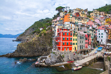 Picturesque coastal village of Riomaggiore, Cinque Terre, Italy.