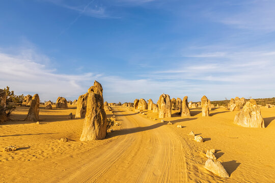 Australia, Oceania, Western Australia, Cervantes, Namburg National Park, Dirt road on Pinnacles Desert 