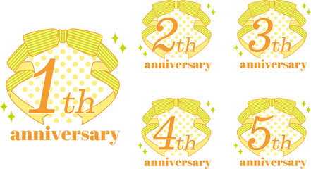 Fototapeta premium ポップでガーリーなアニバーサリーエンブレムロゴセット・1周年～5周年