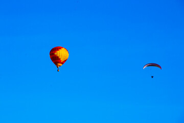 hot air balloon