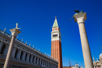Fototapeta na wymiar St Mark's Square (Piazza San Marco) in Venice, Italy