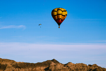 hot air balloon