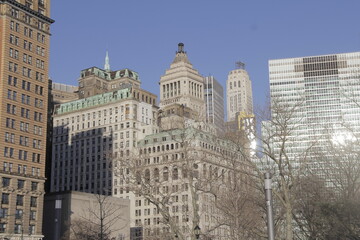 edificios en la cuidad de new york, rascacielos y arquitectura antigua