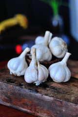 This is Bawang Putih or Garlic or Allium sativum. Commonly used for cooking spices or traditional medicine