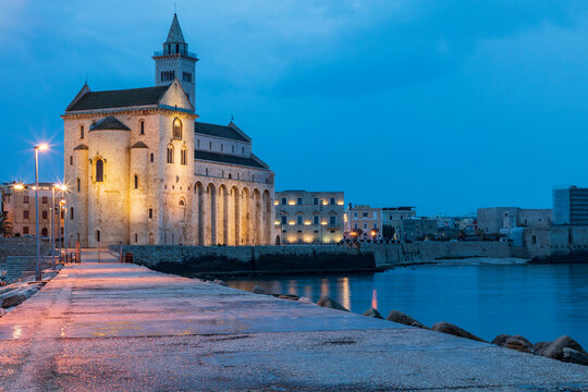 Italy, Apulia, Province of Barletta-Andria-Trani, Trani. San Nicola Pellegrino cathedral.