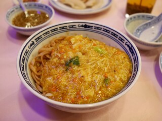 香港の蟹味噌麺（上海蟹ラーメン）