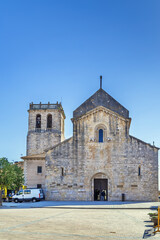 Fototapeta na wymiar Sant Pere, Besalu, Spain