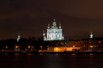 Fototapeta na wymiar Smolny cathedral at night