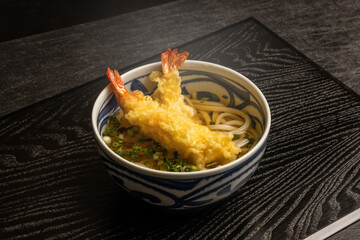 天ぷらうどん　 Tempura in Udon noodle soup japanese food