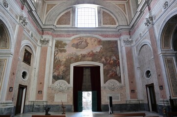 Napoli - Controfacciata affrescata della Basilica di San Giovanni Maggiore