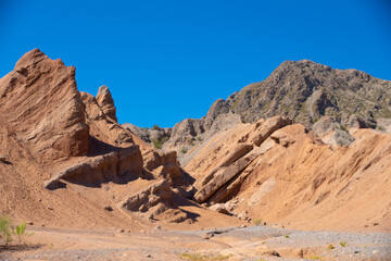 Fototapeta premium Cerros del dique de Ullum, San Juan, Argentina