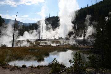 Geothermal features at Yellowstone National Park, Wyoming