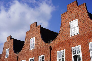 Sonnige Häuserzeile im Holländischen Viertel von Potsdam