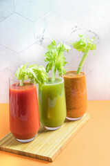 Delicious and healthy vegetable juices made from carrots, celery and carrots.The concept of detox diet