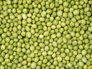 green peas background
