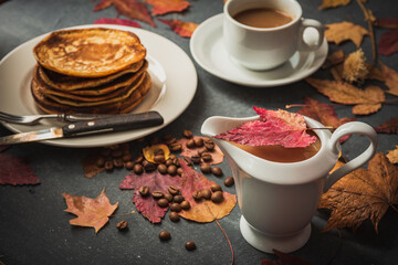 Obraz na płótnie Canvas Still life on an autumn theme- breakfast