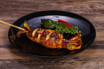Grilled squid with sauce and hebs