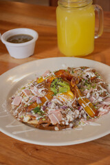 Huevos Motuleños