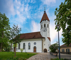 Fototapeta na wymiar The central church of Thun against picturesque sky, Switzerland