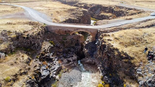 historical bridge