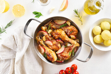 Chicken drumsticks baked with apples