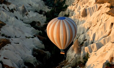 hot air balloons in cappadocia
