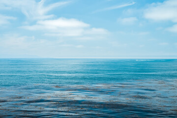 Fototapeta premium blue sky and sea