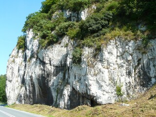 PIESKOWA SKAŁA -SKAŁA DŁUGA PRZY DRODZE DO OJCOWA