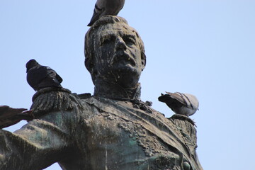 detail of statue of Francisco Moraz&aacute;n 
