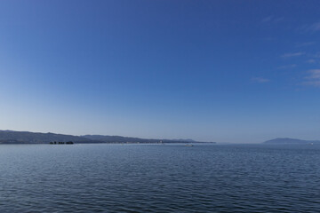 早朝の宍道湖としじみ漁の風景　島根県松江市