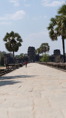 Fototapeta premium tourists on the beach