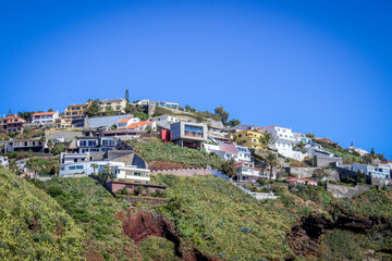 Fototapeta na wymiar Beautiful Madeira - Hills in springtime
