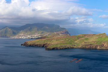 Fototapeta na wymiar Beautiful Madeira - Coastline 2