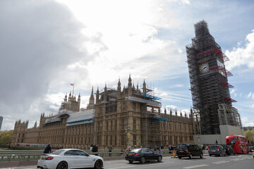 Fototapeta na wymiar 영국, 런던의 국회의사당과 빅벤 / Parliament House and Big Ben in London, England