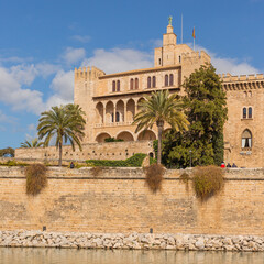 Fototapeta na wymiar Catedral-Basílica de Santa María de Mallorca, Cathedral in Palma de Mallorca