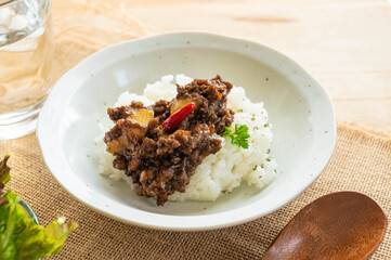 カレーライス　キーマカレー