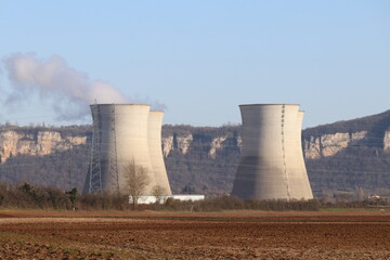 La centrale nucléaire du Bugey vue de l'extérieur, ville de Saint Vulbas, département de l'Ain,...