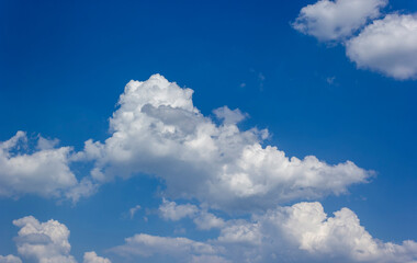 Obraz na płótnie Canvas Clear summer blue sky. Summer heat. Belarus
