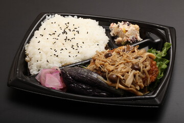 和風きのこハンバーグ弁当