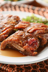 돼지 한국음식 양념갈비