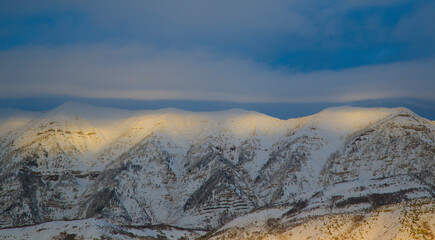 Utah winter mountains
mountain sunset
seasonal
winter


