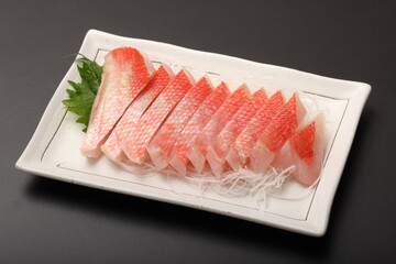 金目鯛の刺身