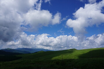 Obraz na płótnie Canvas 山と空雲