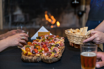 Picada con cerveza