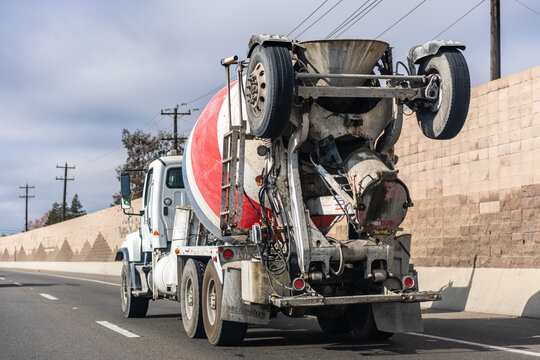 Jan 5, 2021 Pittsburg / CA / USA - Cemex mixer truck transporting cement to the construction site; CEMEX S.A.B. de C.V., is a Mexican multinational building materials company