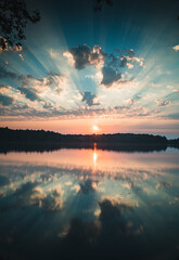 Sonnenaufgang am see