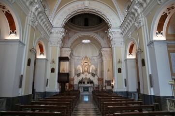 Napoli - Interno della Chiesa di Santa Lucia Vergine al Monte