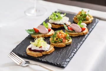 different kinds of canape